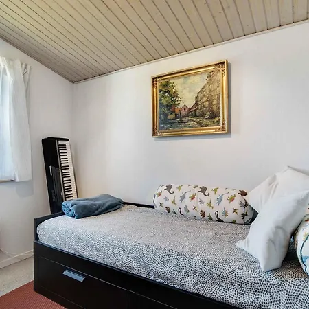 Holiday Home Close To Nature And Copenhagen Hébergement de vacances *